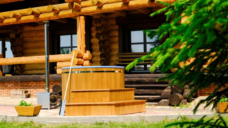 как правильно выбрать японскую баню фурако: виды, материалы, размеры