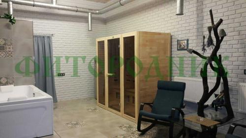 трехместная инфракрасная сауна «comfort» с керамическими излучателями