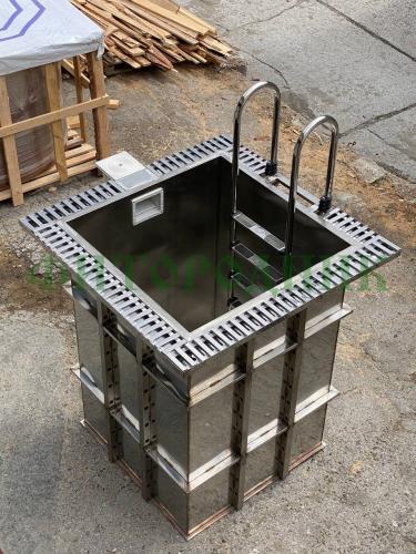 квадратная купель «comfort» из нержавеющей стали длина 1000 мм ширина 1000 мм высота 1150 мм